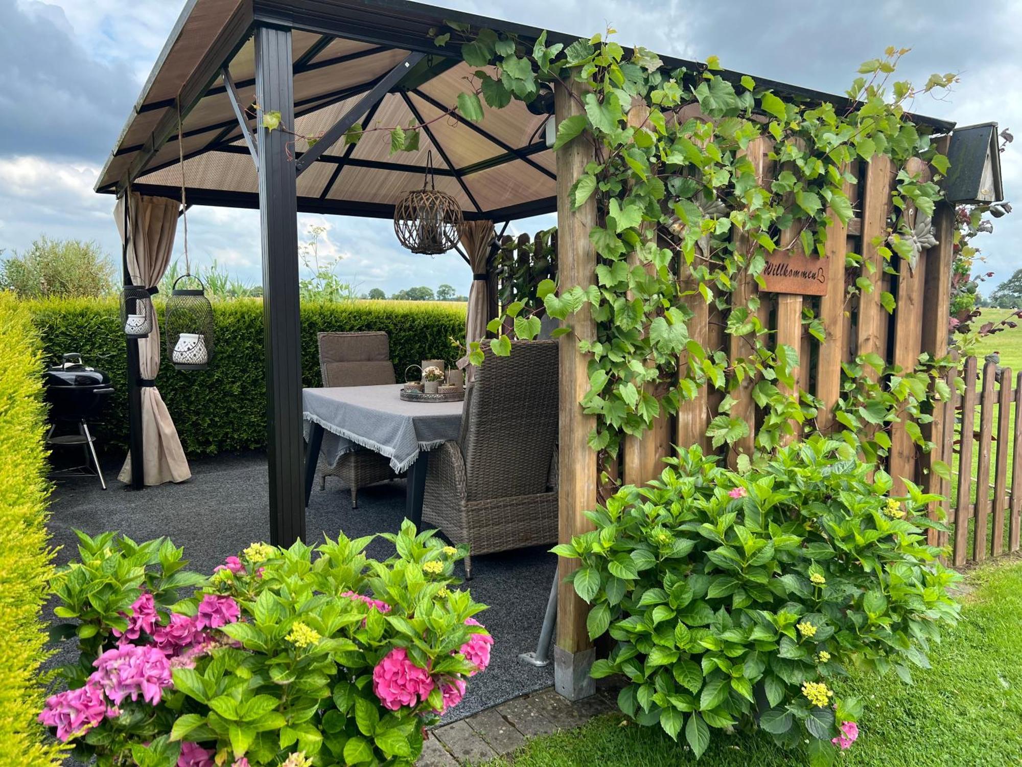 Ferienwohnung Haus Moorblick Mit Garten In Kanallage Wiesmoor Exterior photo